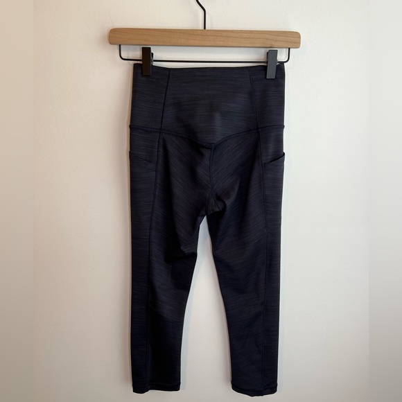 Athleta salutation ll Capri size XS space dye blue - Picture 5 of 7